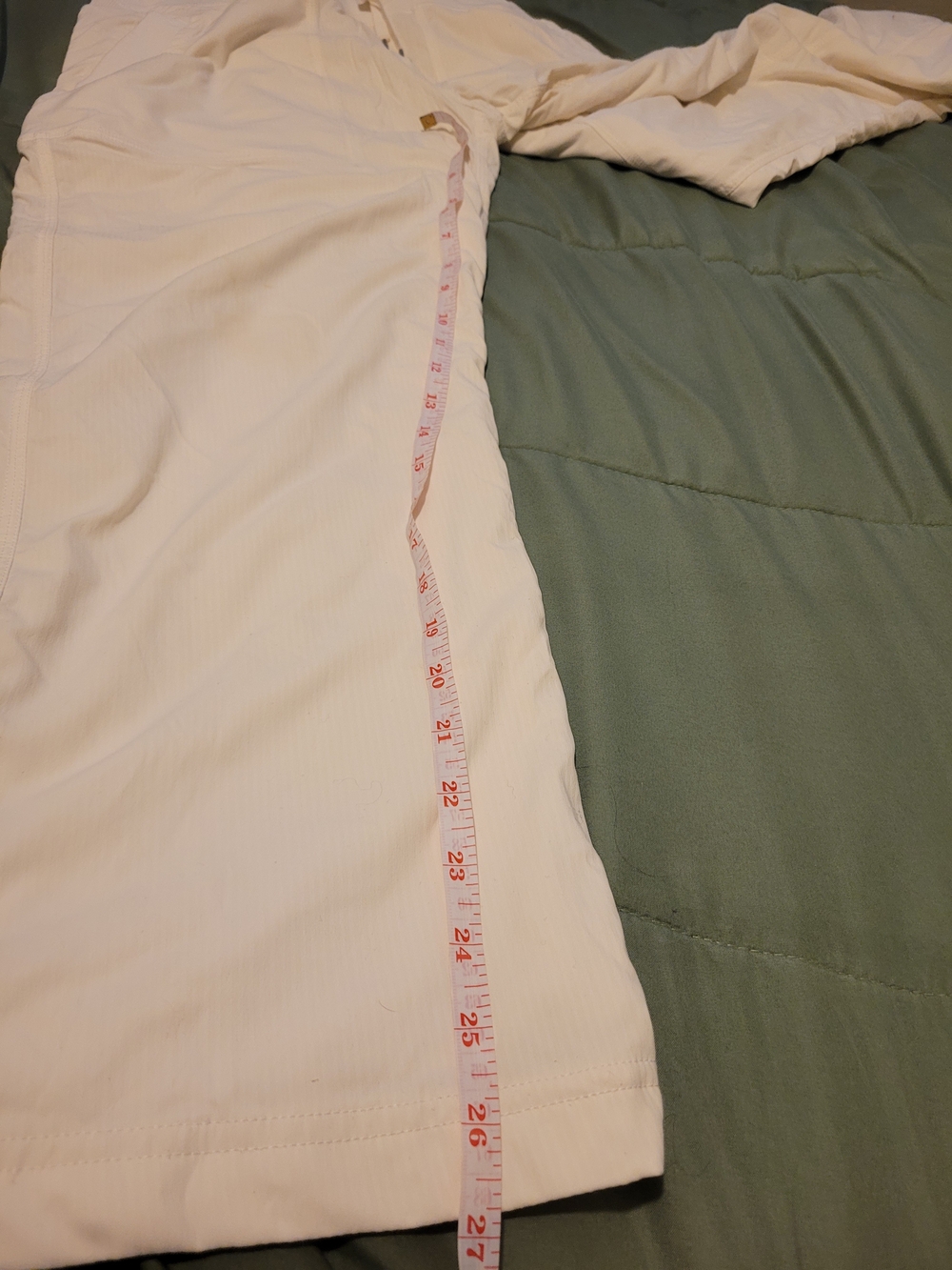 lululemon athletica Women's White Track Pants - Picture 4 of 6